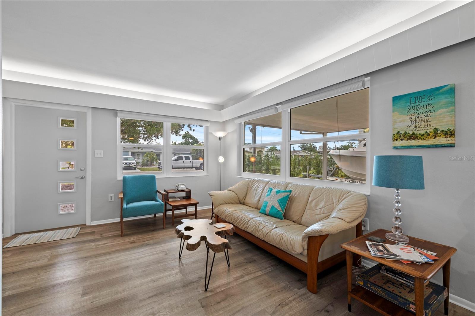 TROPICAL HARBOR SEC 1 - Residential