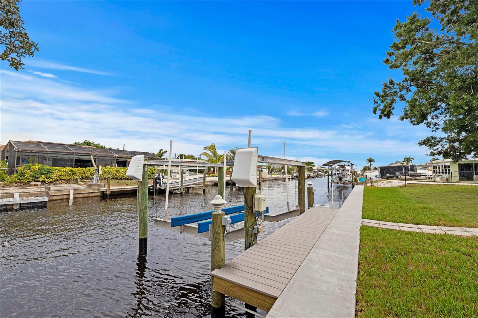 TROPICAL HARBOR SEC 1 - Residential