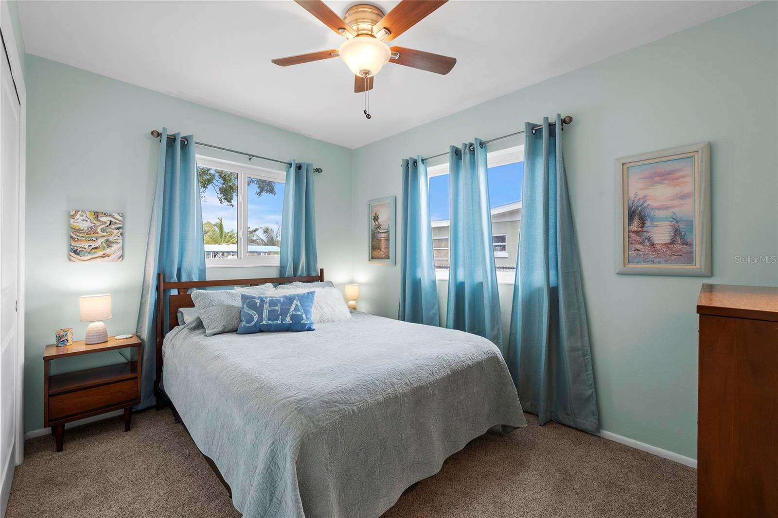 TROPICAL HARBOR SEC 1 - Residential