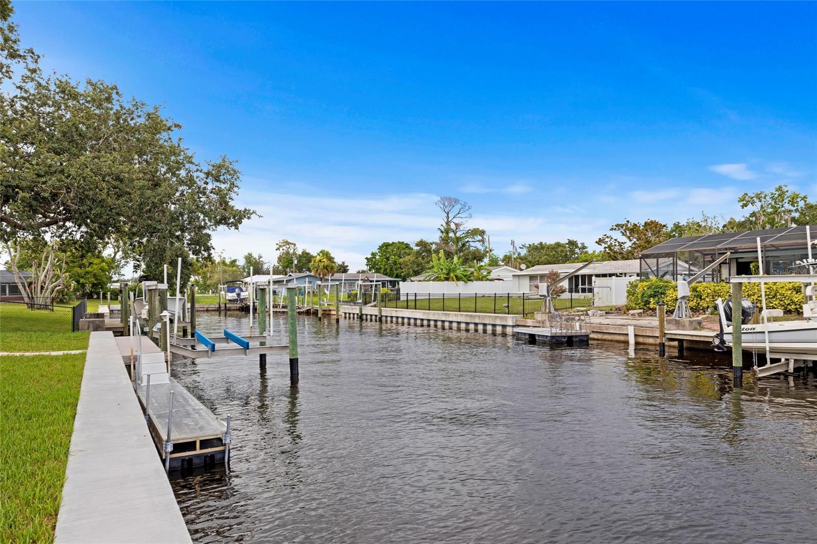 TROPICAL HARBOR SEC 1 - Residential