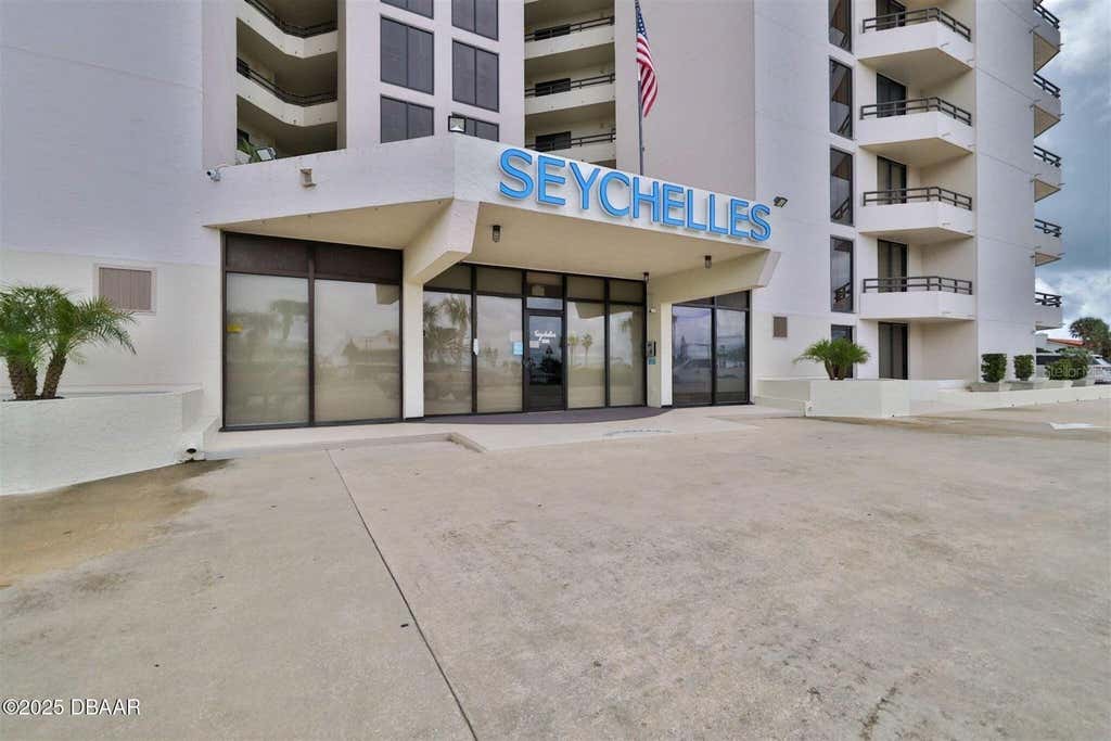Photo of 3855 S Atlantic Avenue #1405, Daytona Beach, FL 32118 (MLS # V4949578)