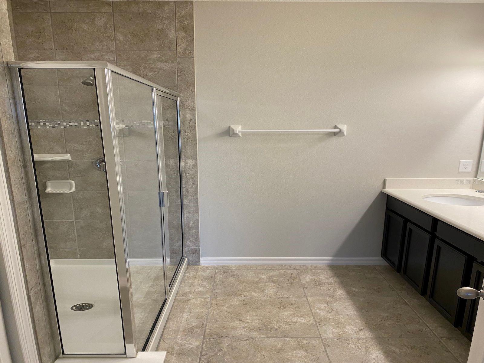 MITCHELL CREEK - Residential Lease