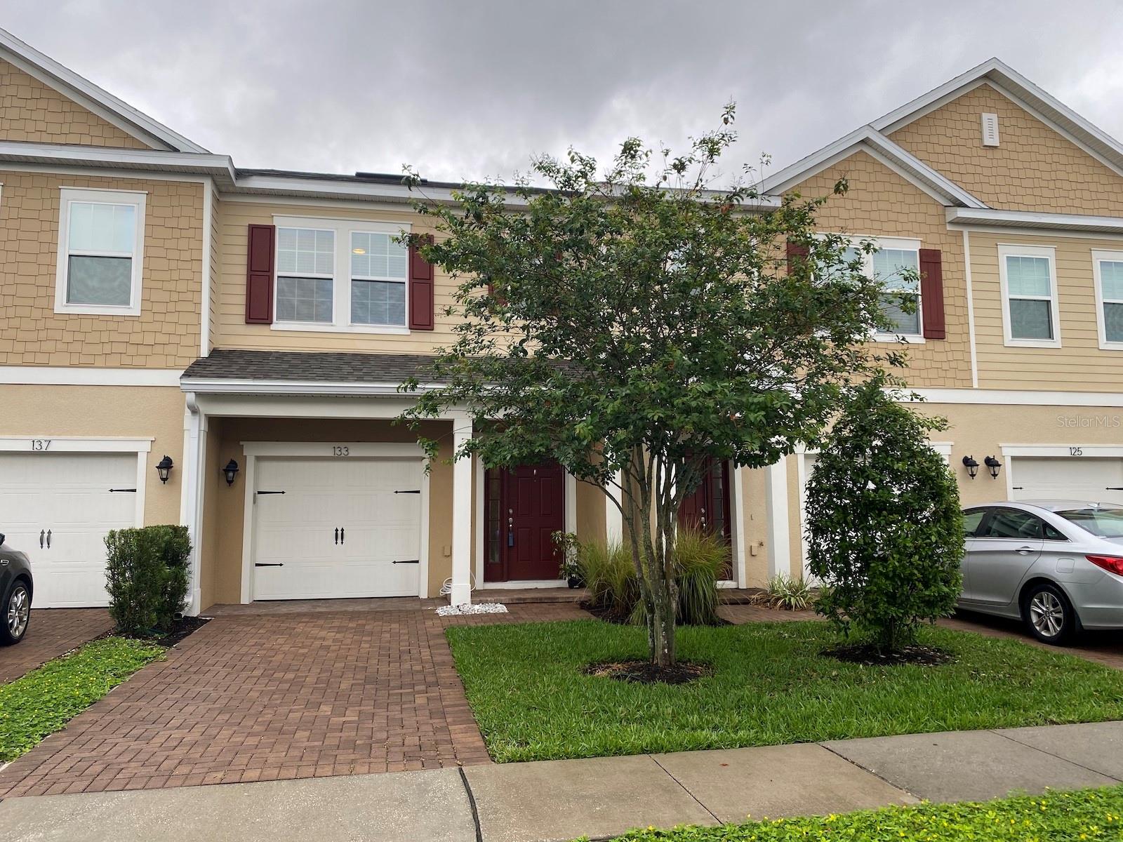 MITCHELL CREEK - Residential Lease