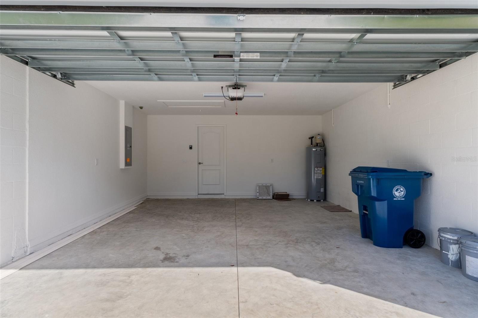 ROYAL HIGHLANDS - Residential