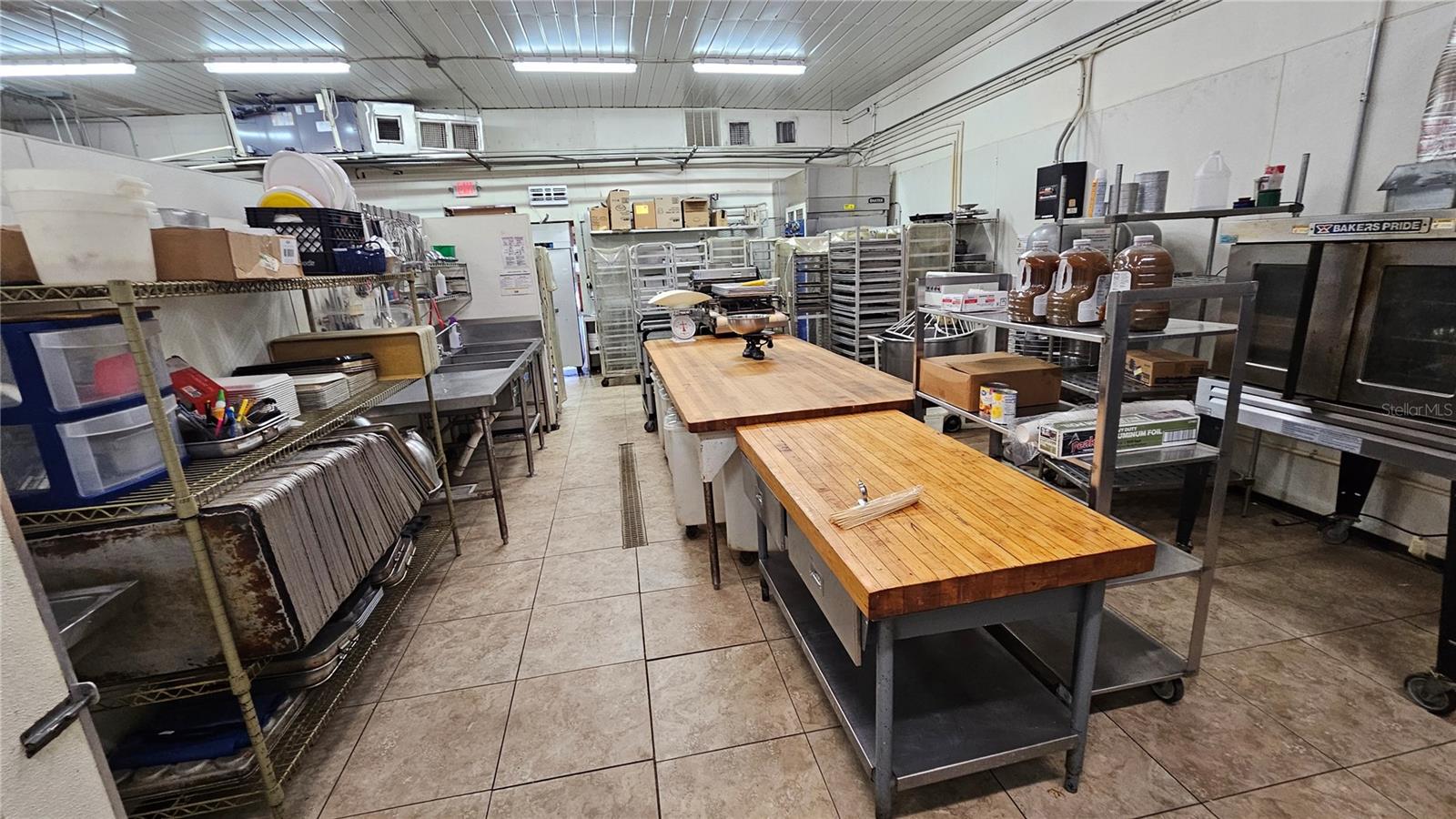 MORTONS ADD - Commercial Sale