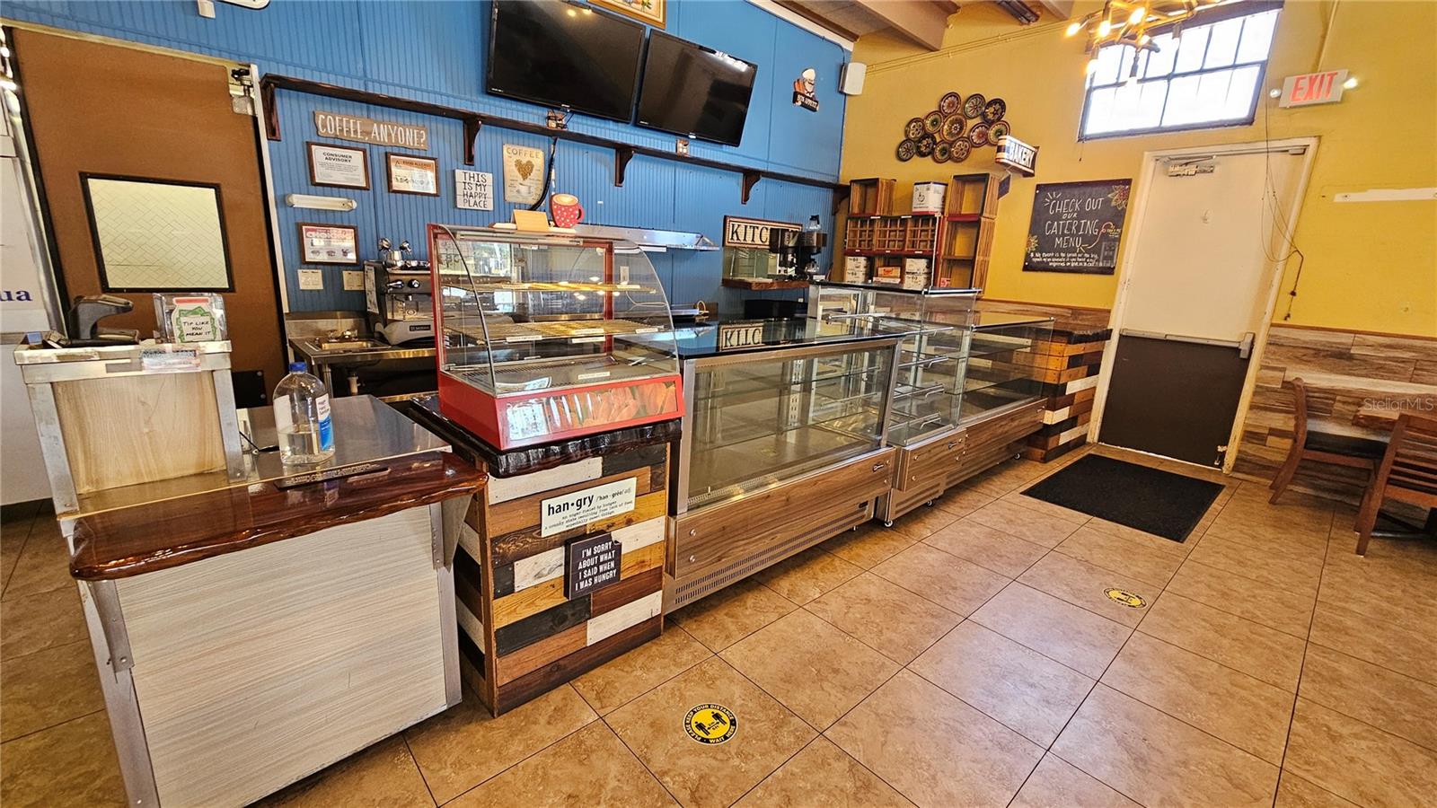 MORTONS ADD - Commercial Sale