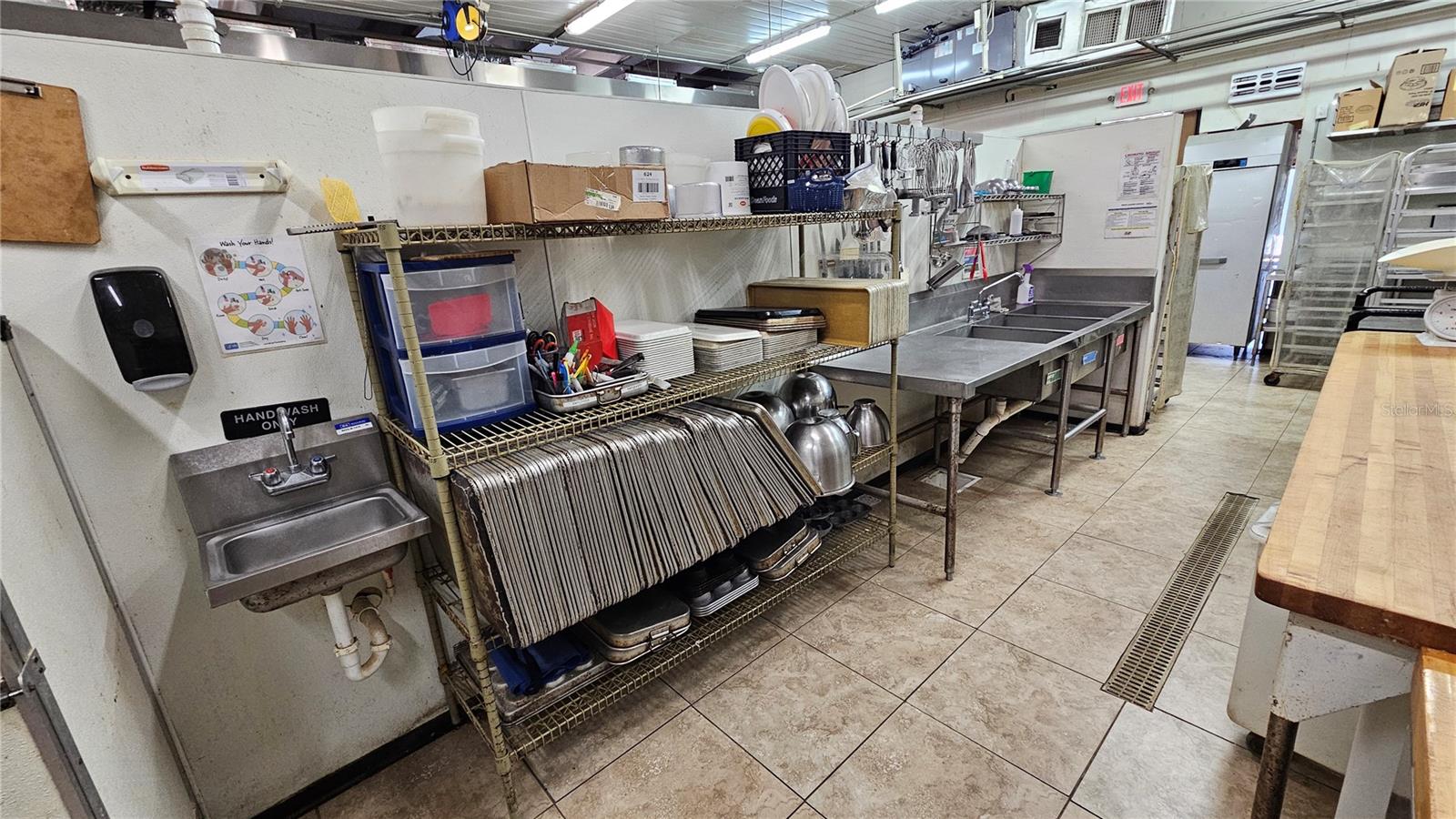 MORTONS ADD - Commercial Sale