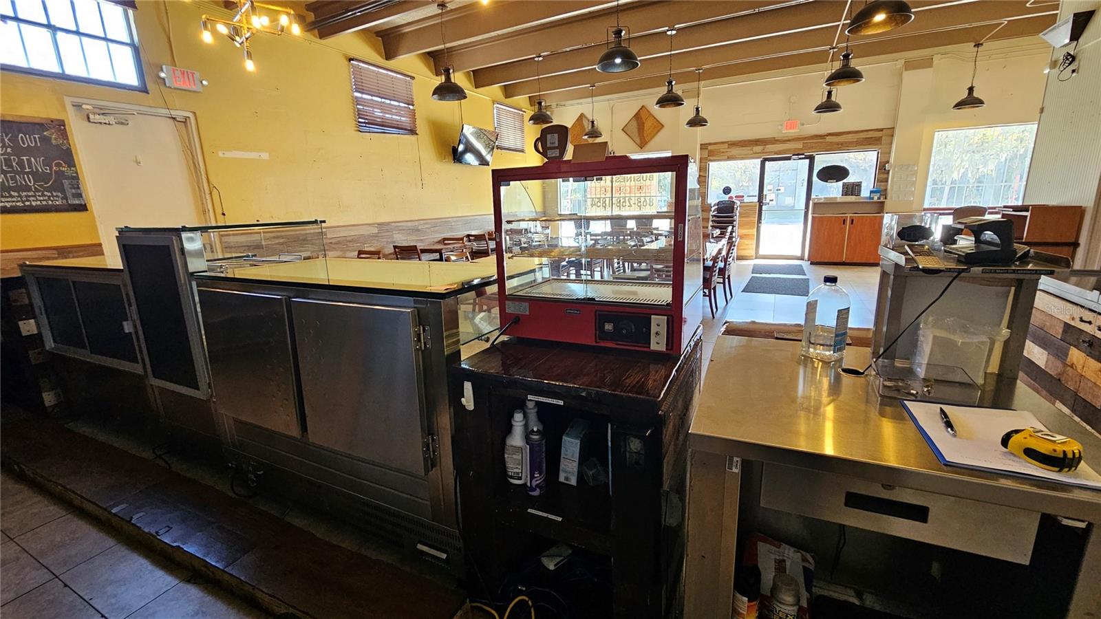 MORTONS ADD - Commercial Sale