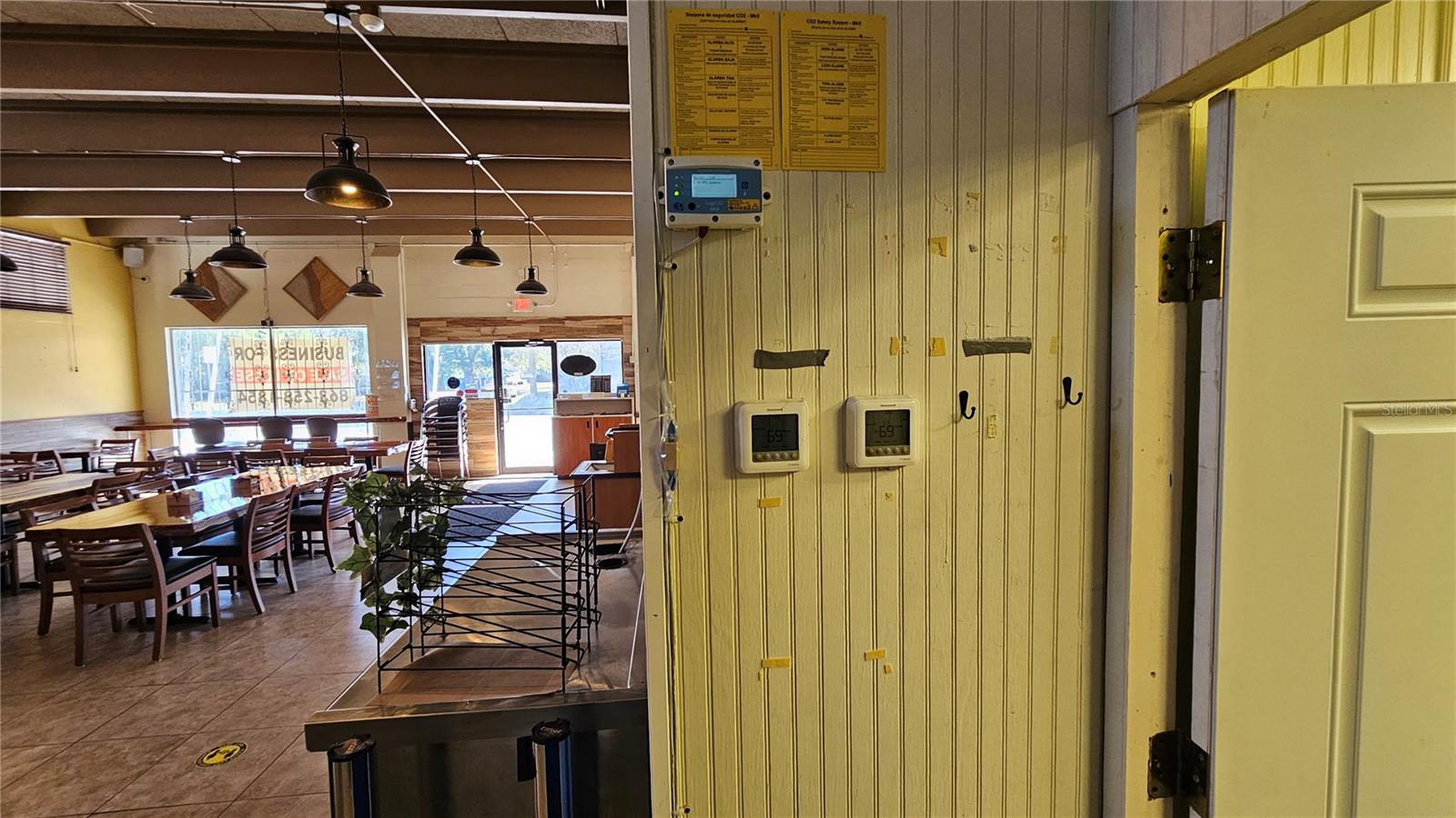 MORTONS ADD - Commercial Sale