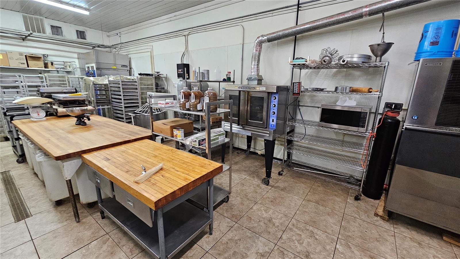 MORTONS ADD - Commercial Sale