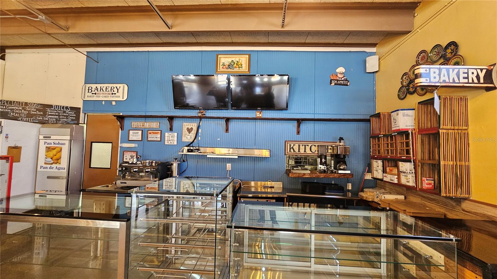 MORTONS ADD - Commercial Sale