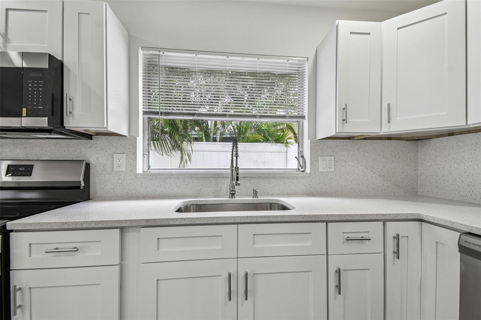 BAY CREST PARK UNIT 10-A - Residential