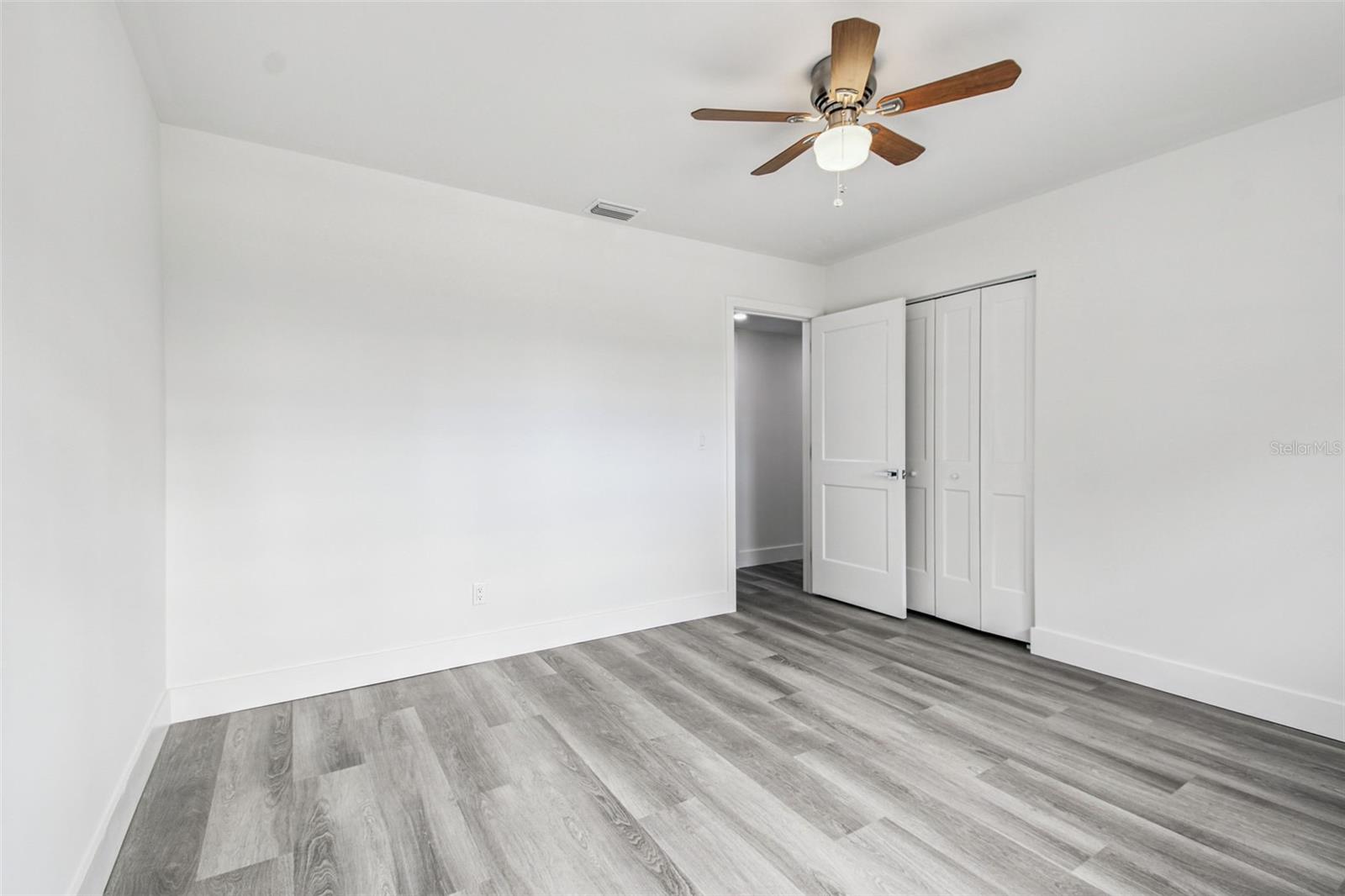 BAY CREST PARK UNIT 10-A - Residential