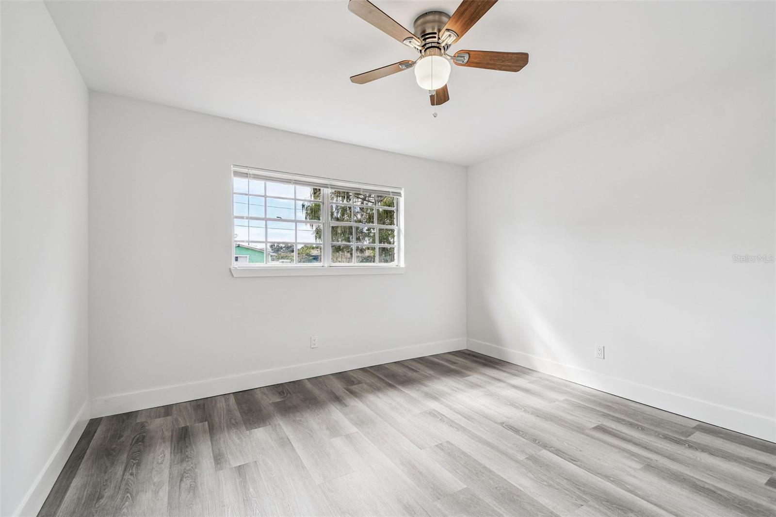 BAY CREST PARK UNIT 10-A - Residential