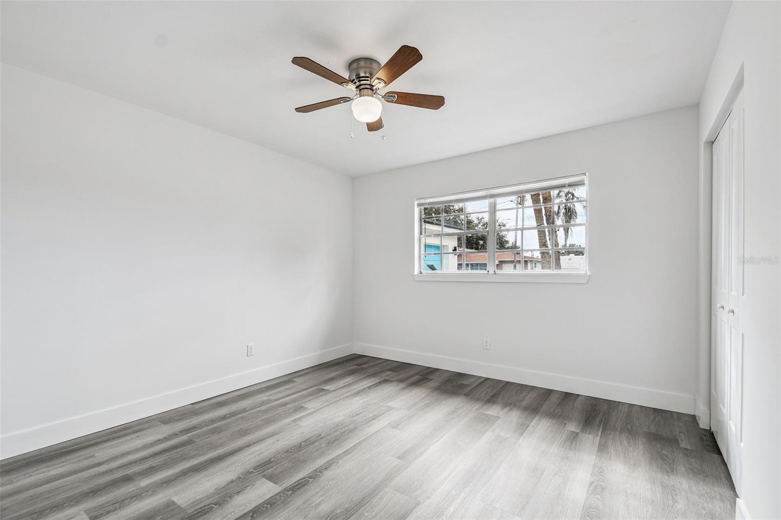 BAY CREST PARK UNIT 10-A - Residential