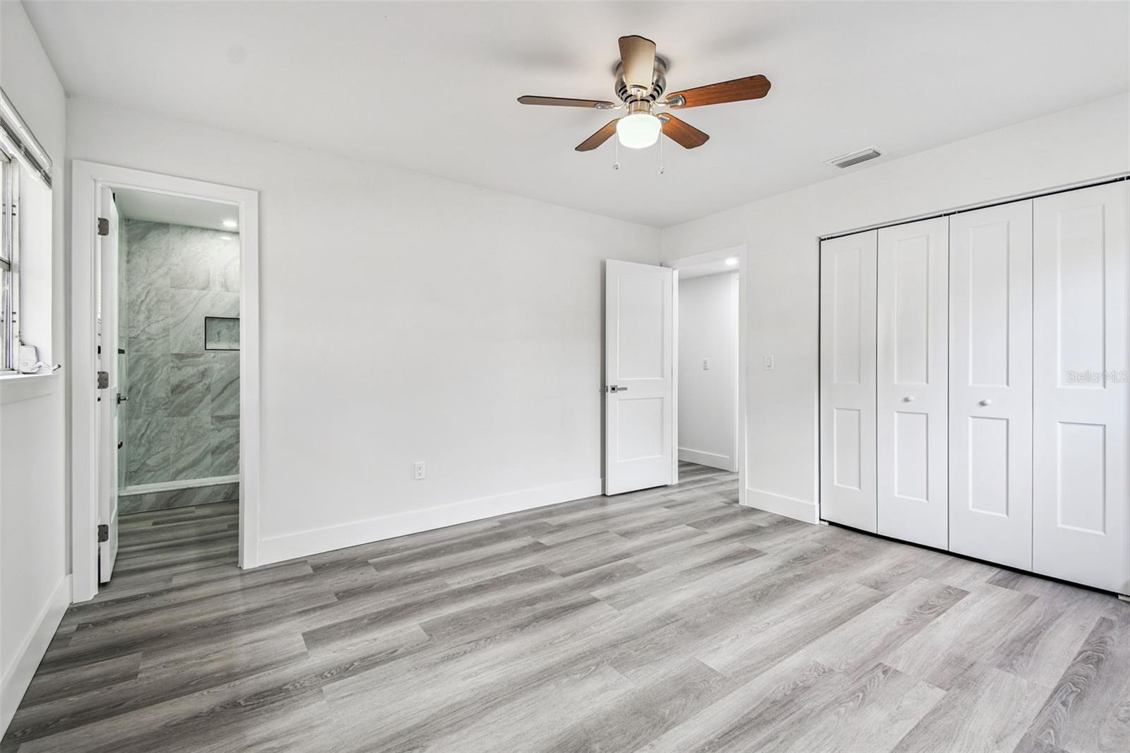 BAY CREST PARK UNIT 10-A - Residential