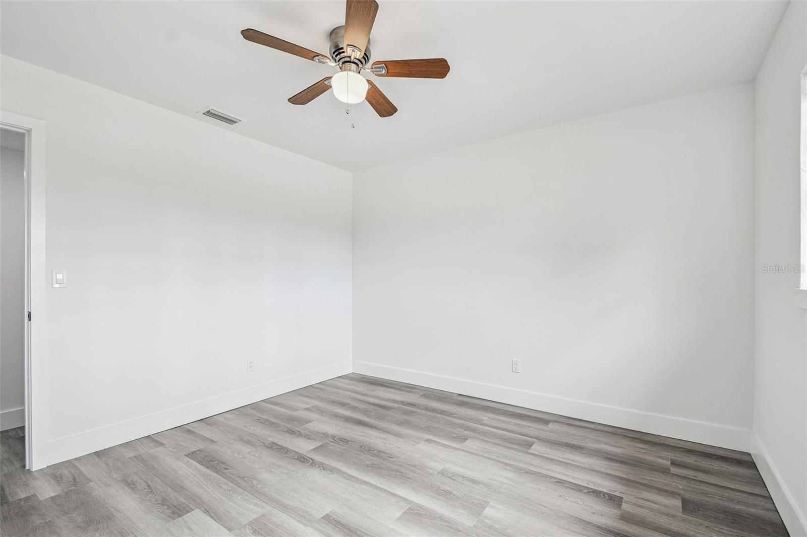 BAY CREST PARK UNIT 10-A - Residential