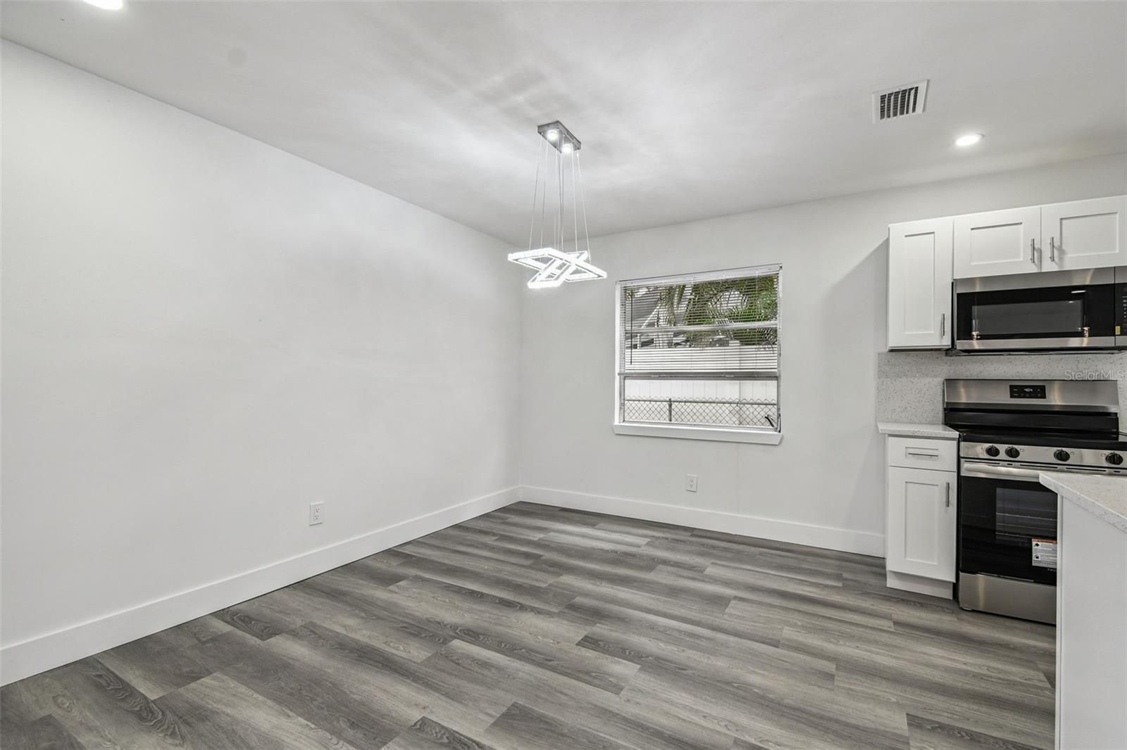 BAY CREST PARK UNIT 10-A - Residential