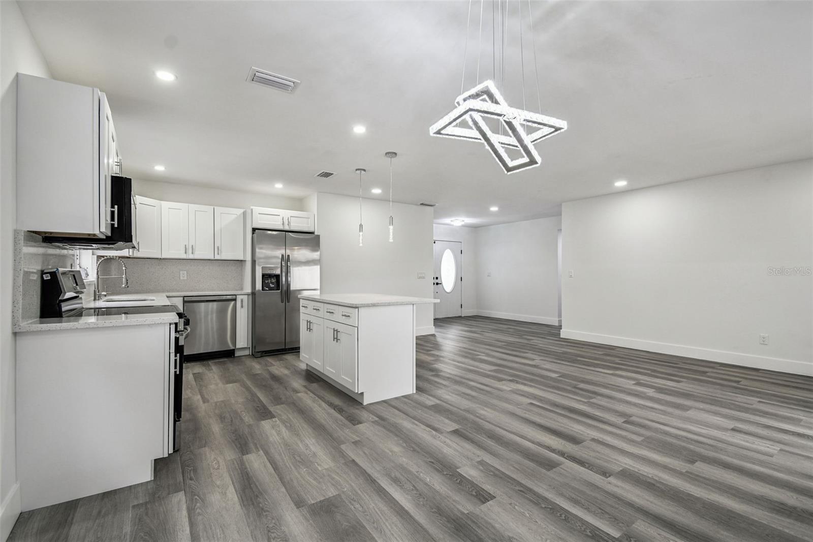 BAY CREST PARK UNIT 10-A - Residential