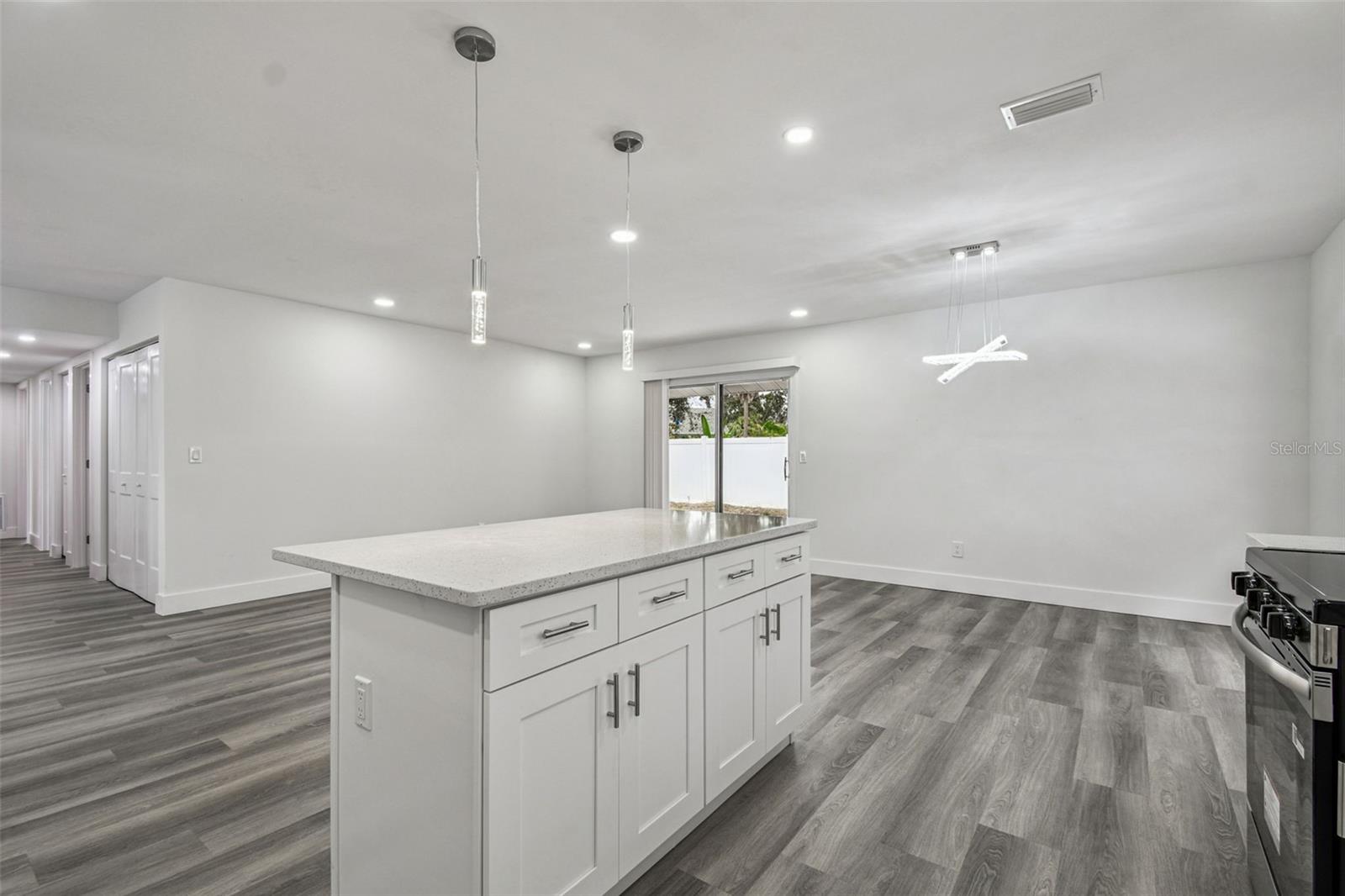 BAY CREST PARK UNIT 10-A - Residential