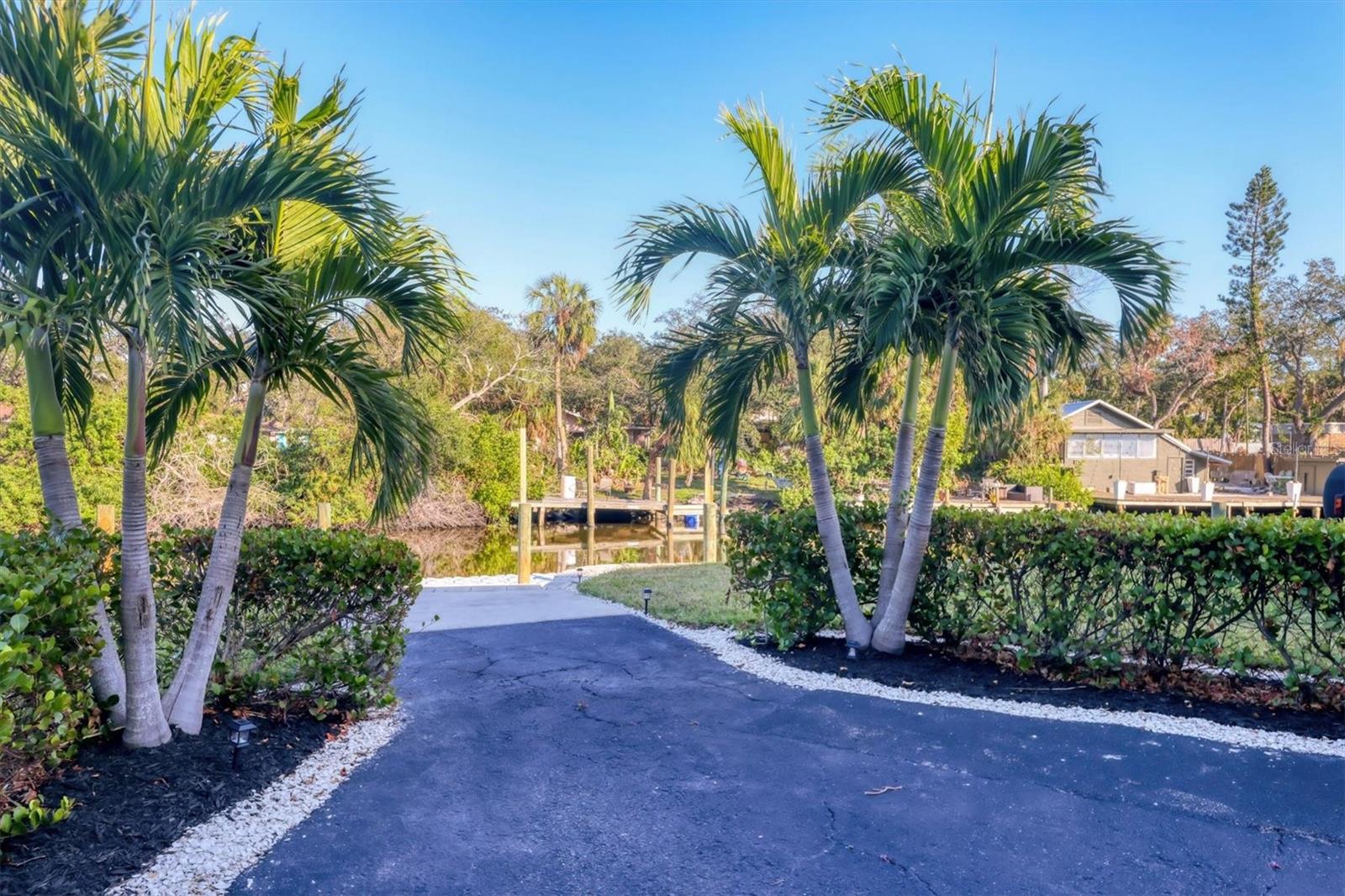 WHITAKER BAYOU - Residential Lease