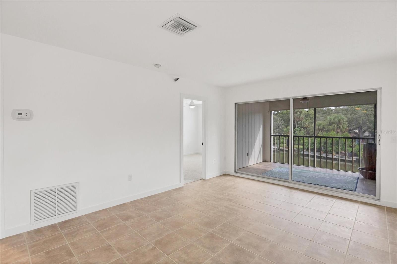 WHITAKER BAYOU - Residential Lease