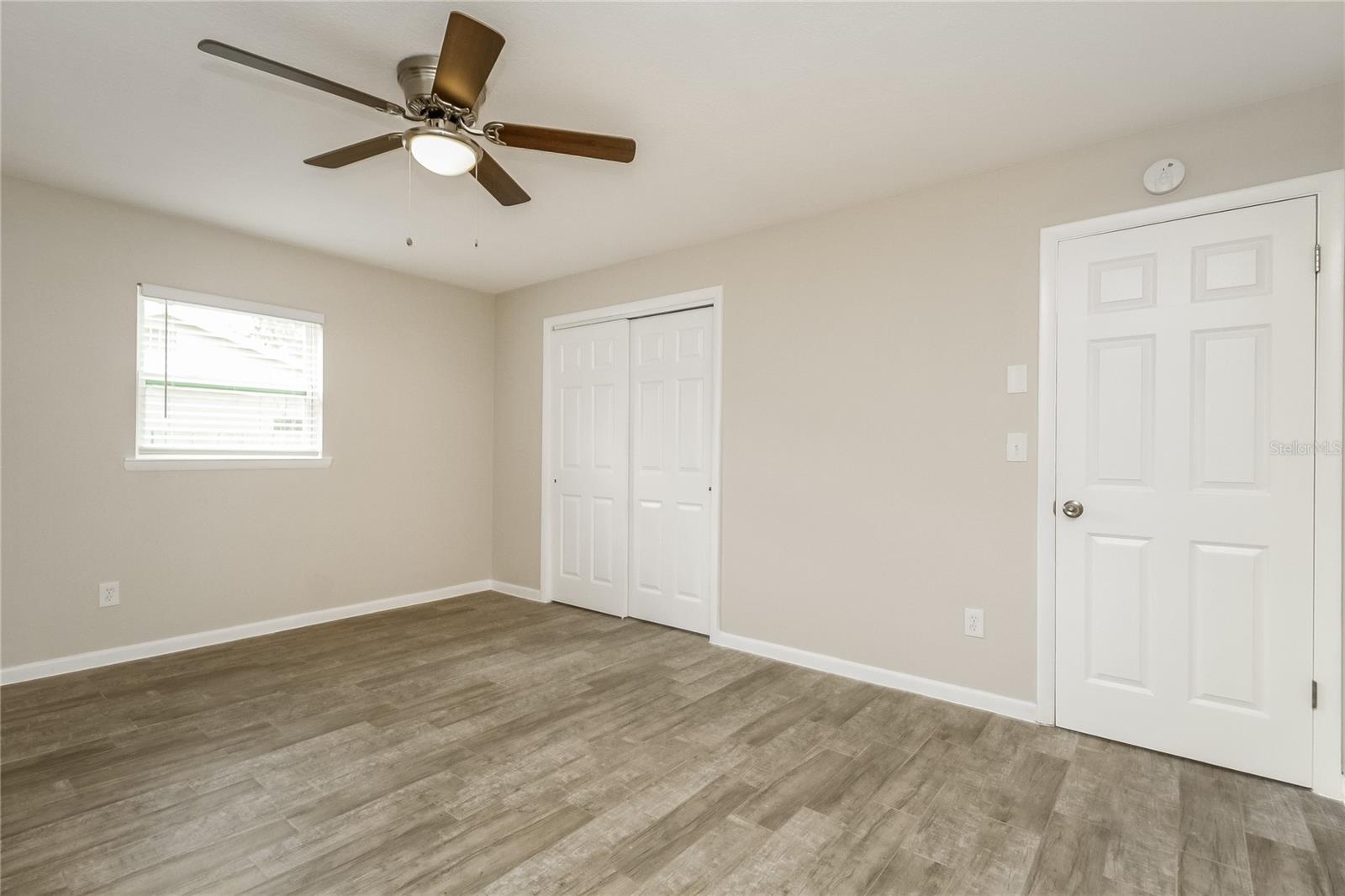 DAYTONA PARK ESTATES SEC A - Residential Lease