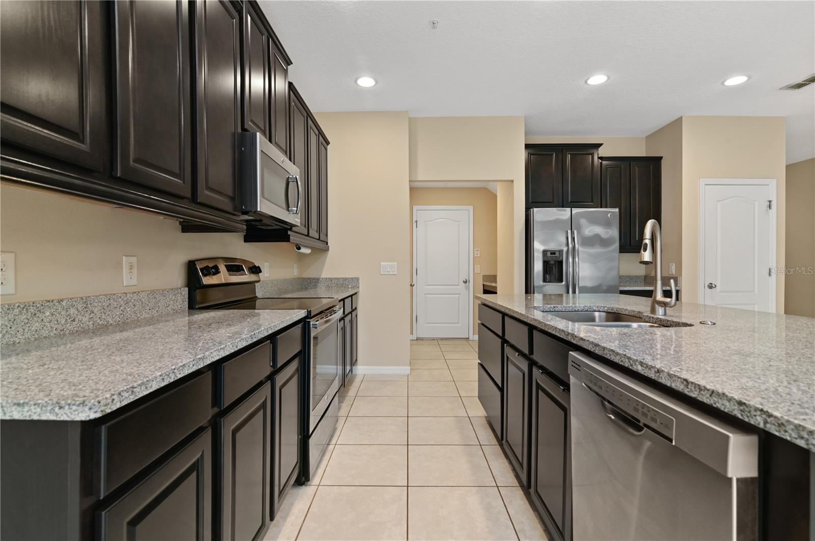 BELMONT RESERVE - Residential