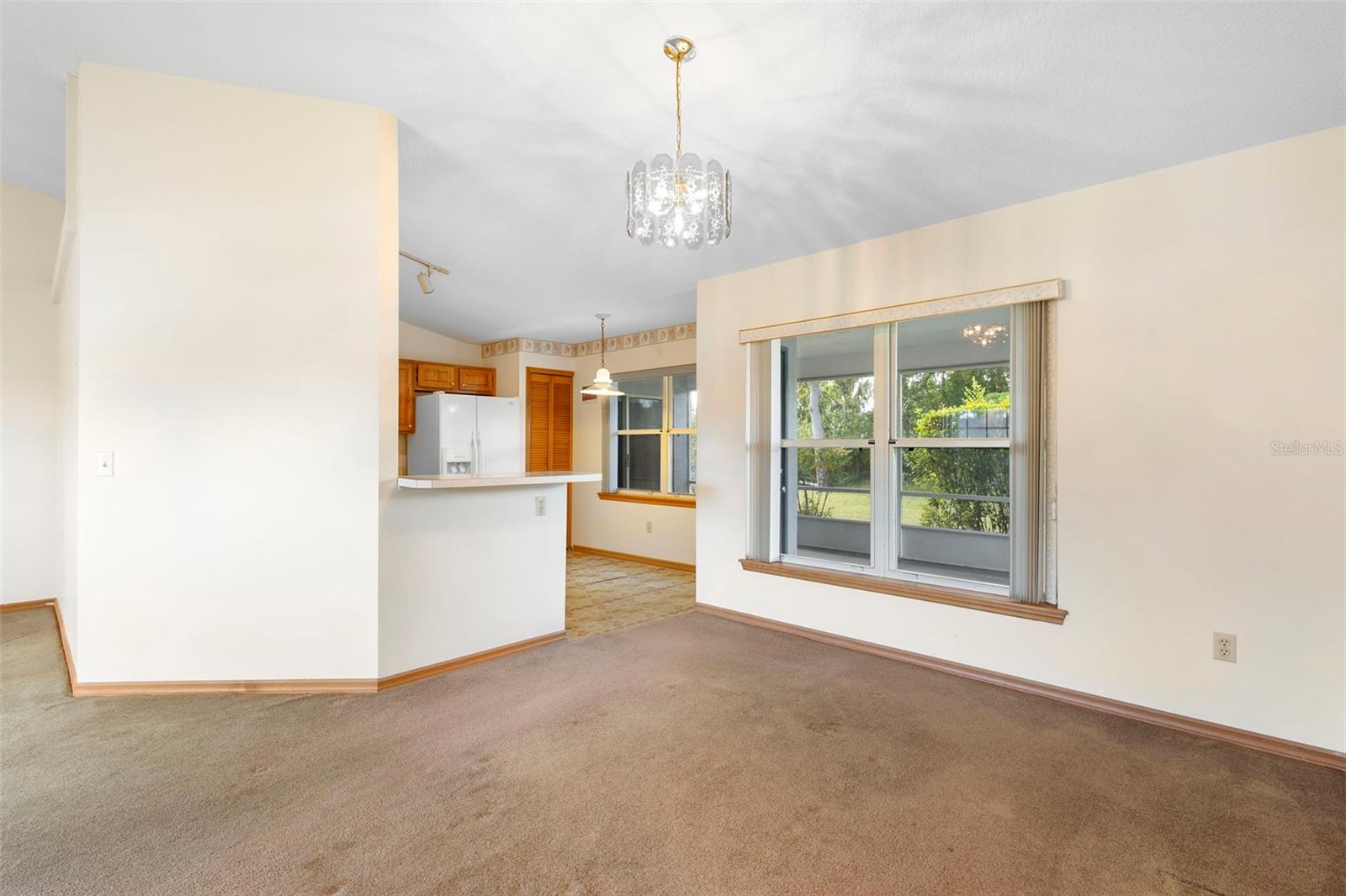 DELTONA LAKES UNIT 09 - Residential