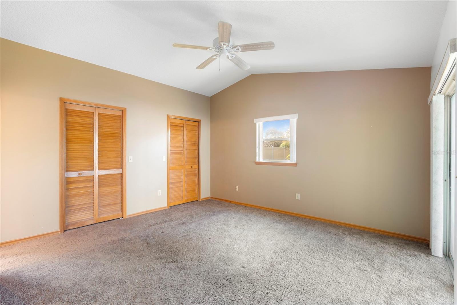 DELTONA LAKES UNIT 09 - Residential