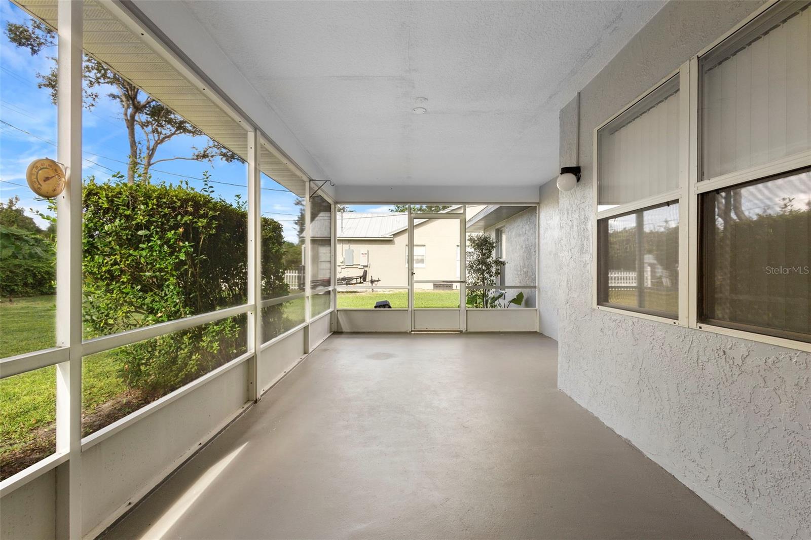 DELTONA LAKES UNIT 09 - Residential