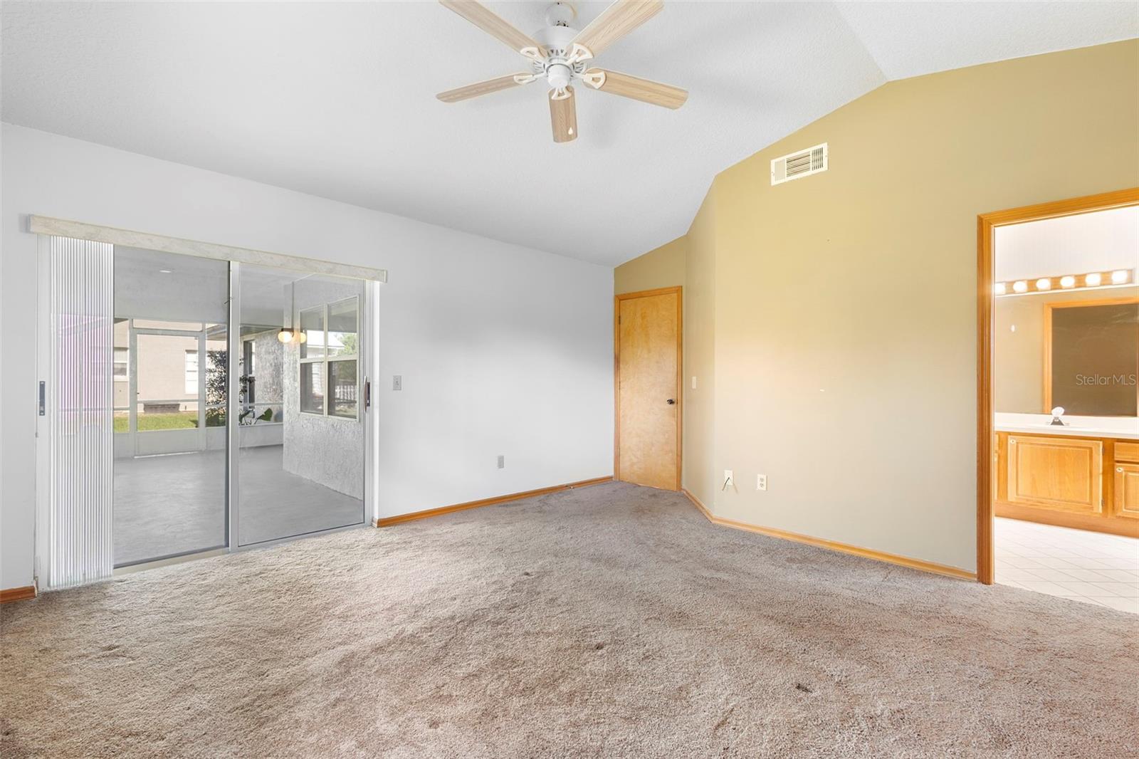 DELTONA LAKES UNIT 09 - Residential