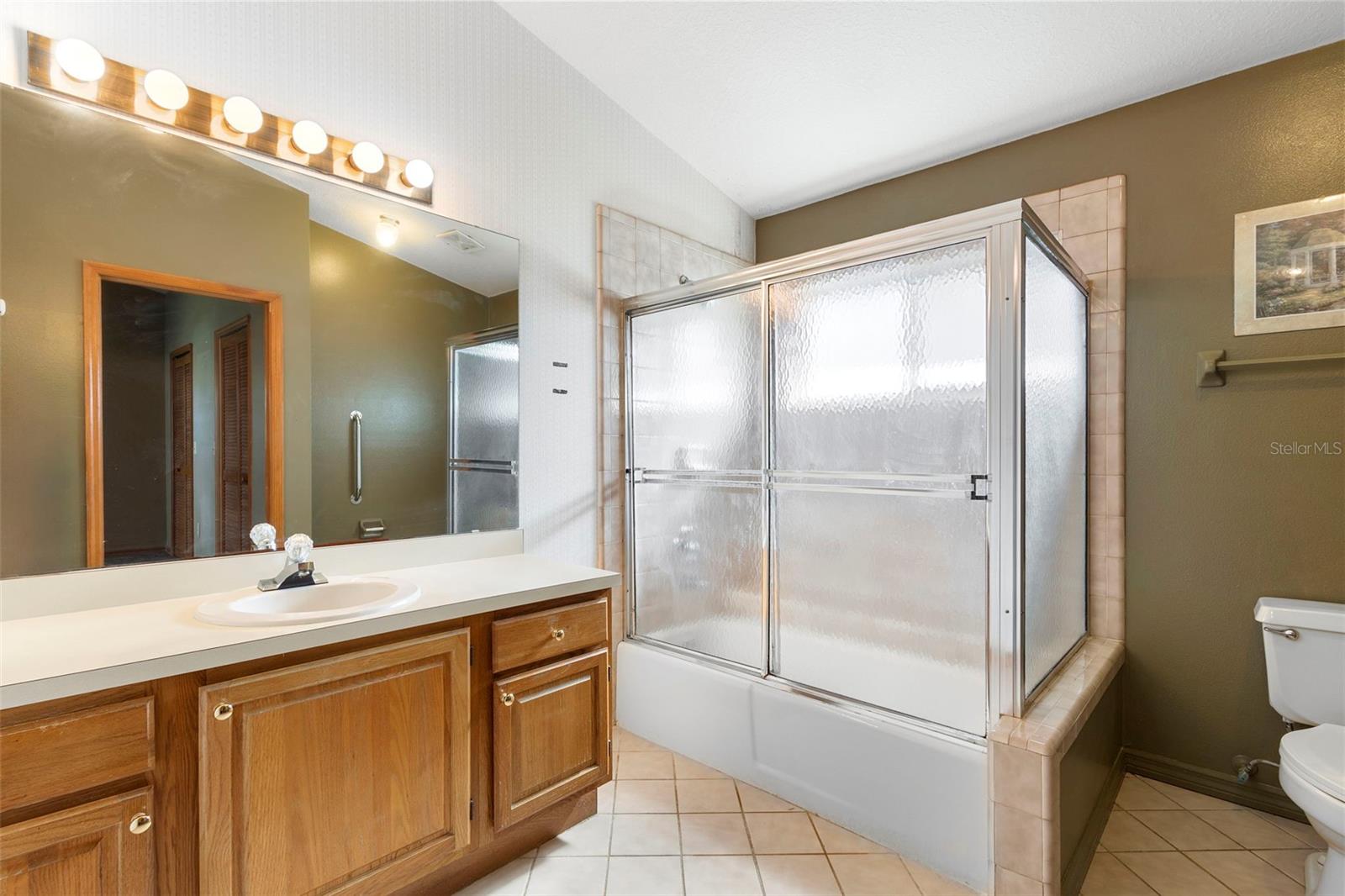 DELTONA LAKES UNIT 09 - Residential