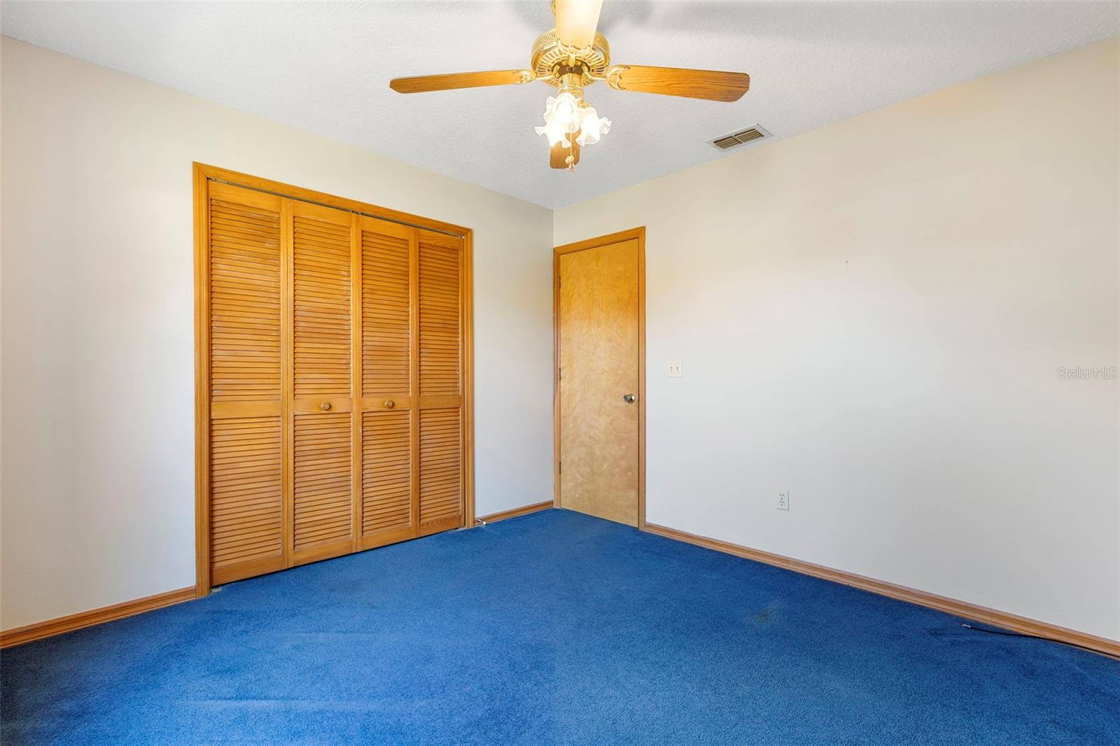 DELTONA LAKES UNIT 09 - Residential