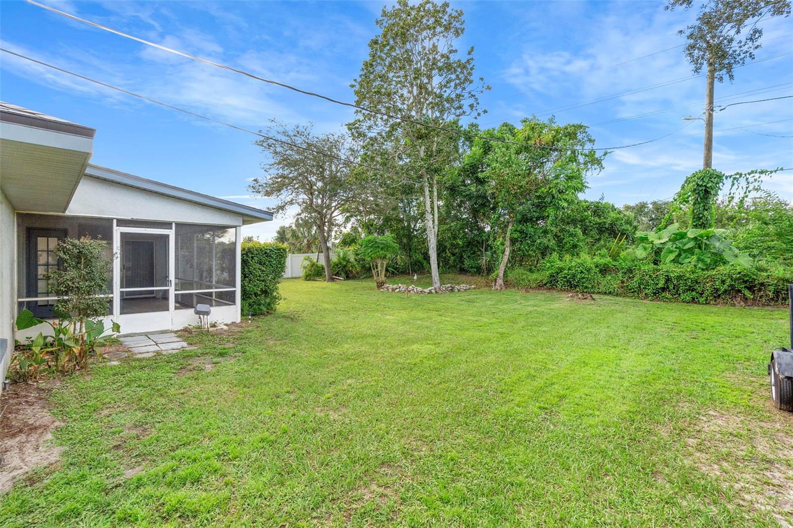 DELTONA LAKES UNIT 09 - Residential