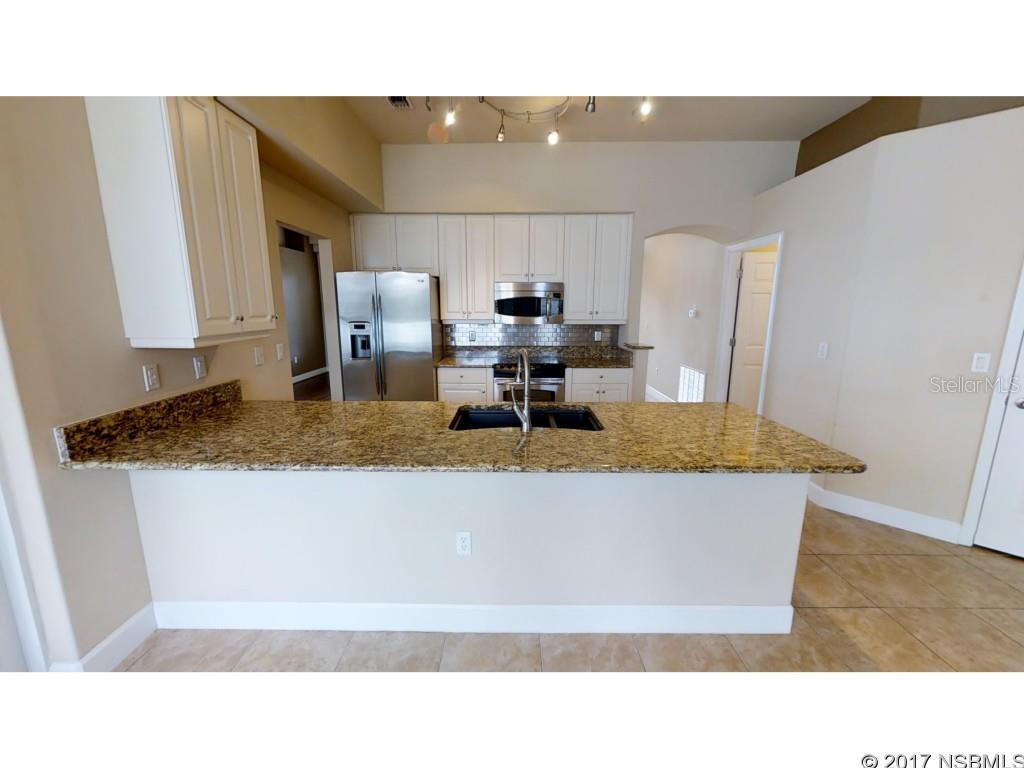 Breakaway Tr Ph 03 Unit 2B - Residential