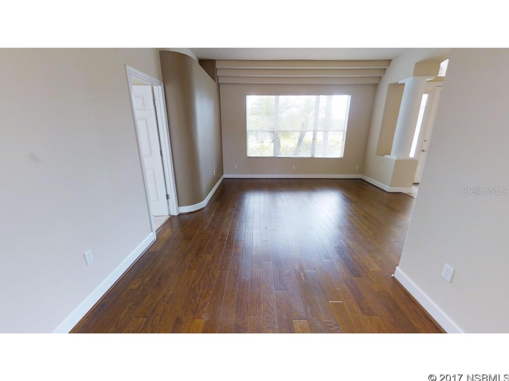 Breakaway Tr Ph 03 Unit 2B - Residential