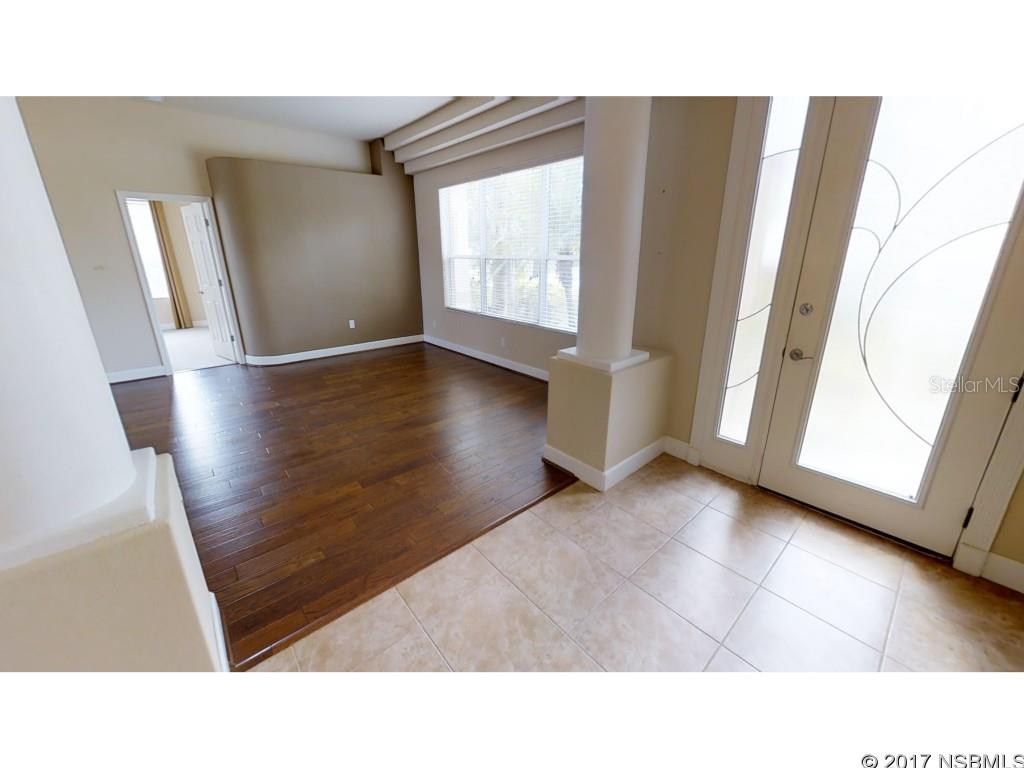 Breakaway Tr Ph 03 Unit 2B - Residential