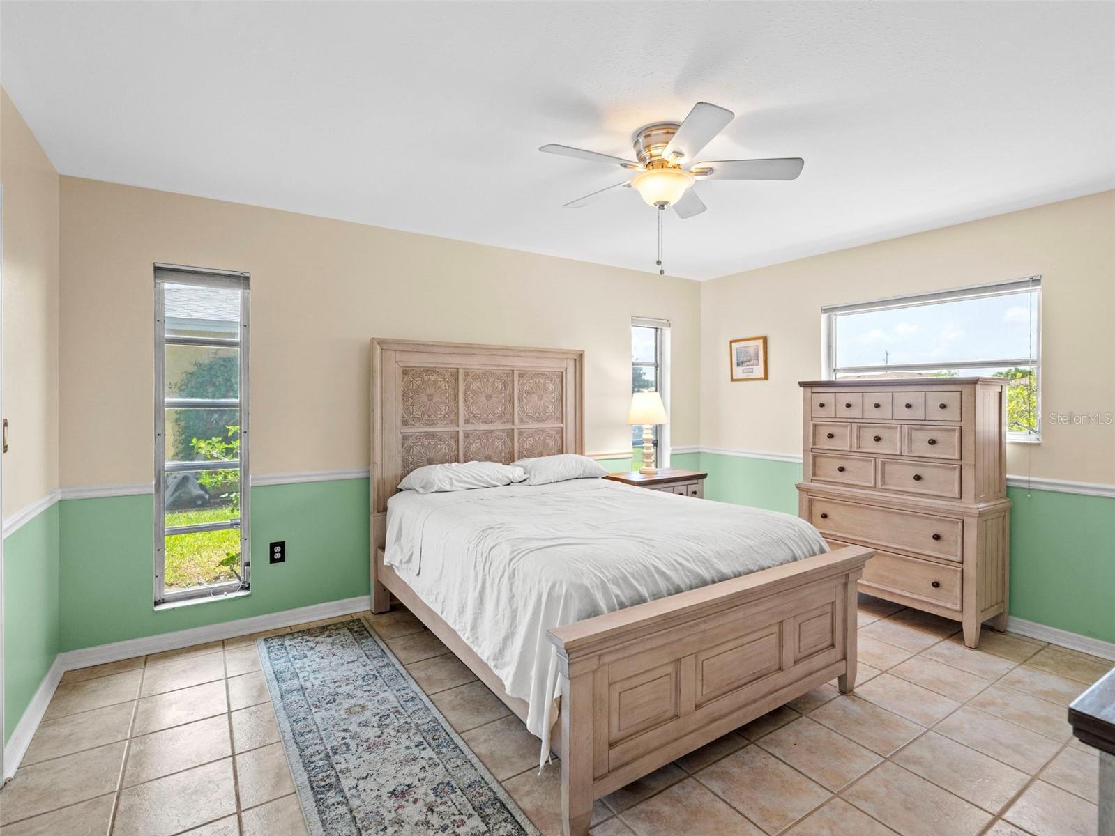 VENICE GARDENS - Residential