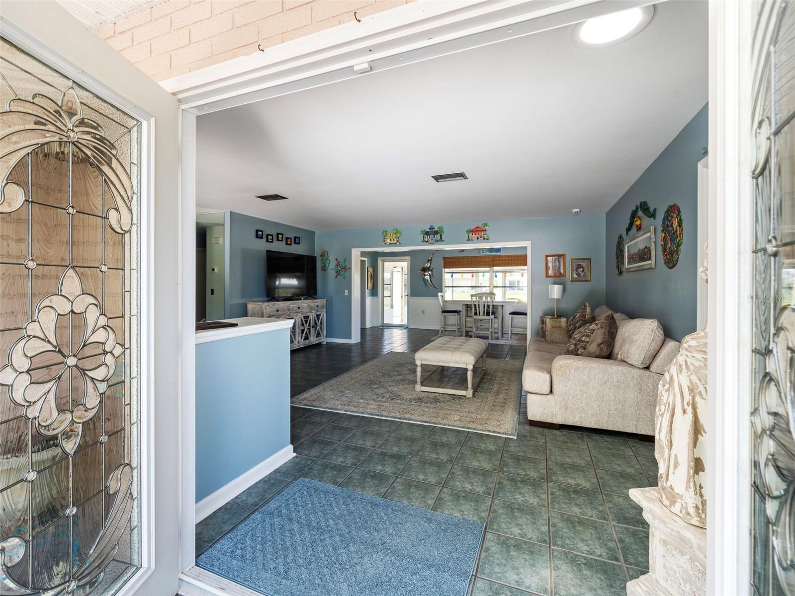 VENICE GARDENS - Residential