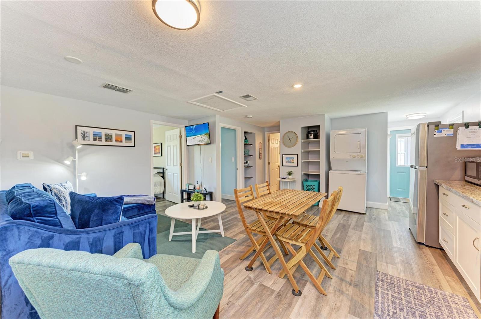 MANALEE - Residential