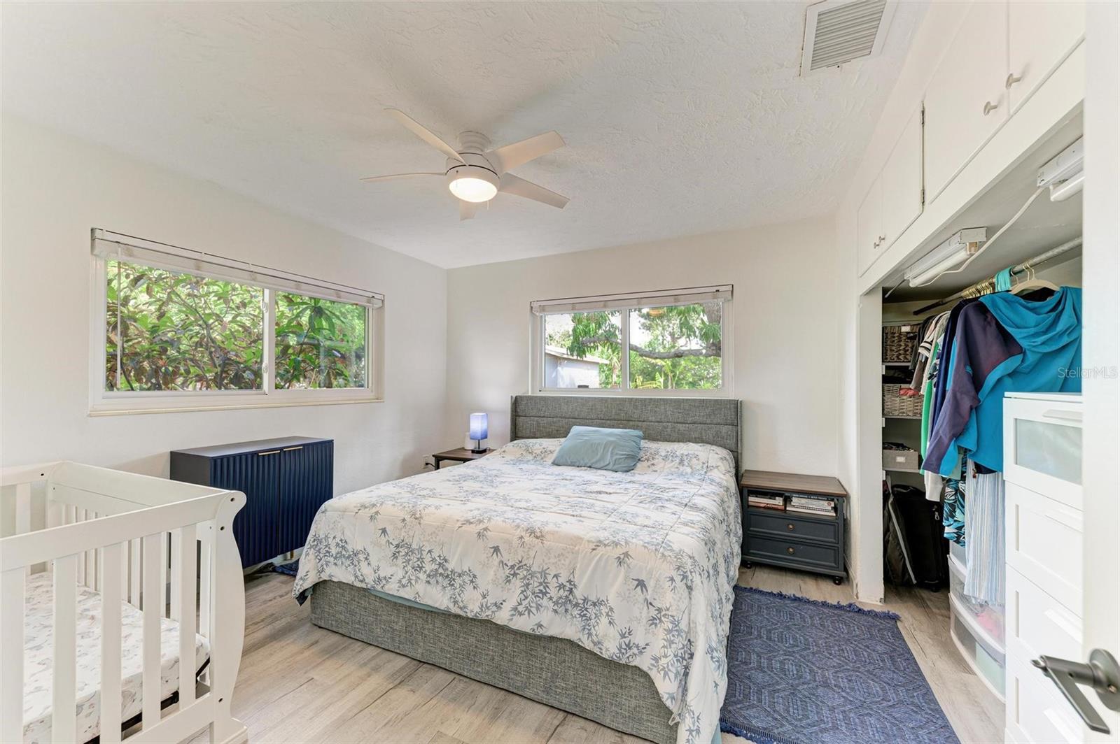 MANALEE - Residential