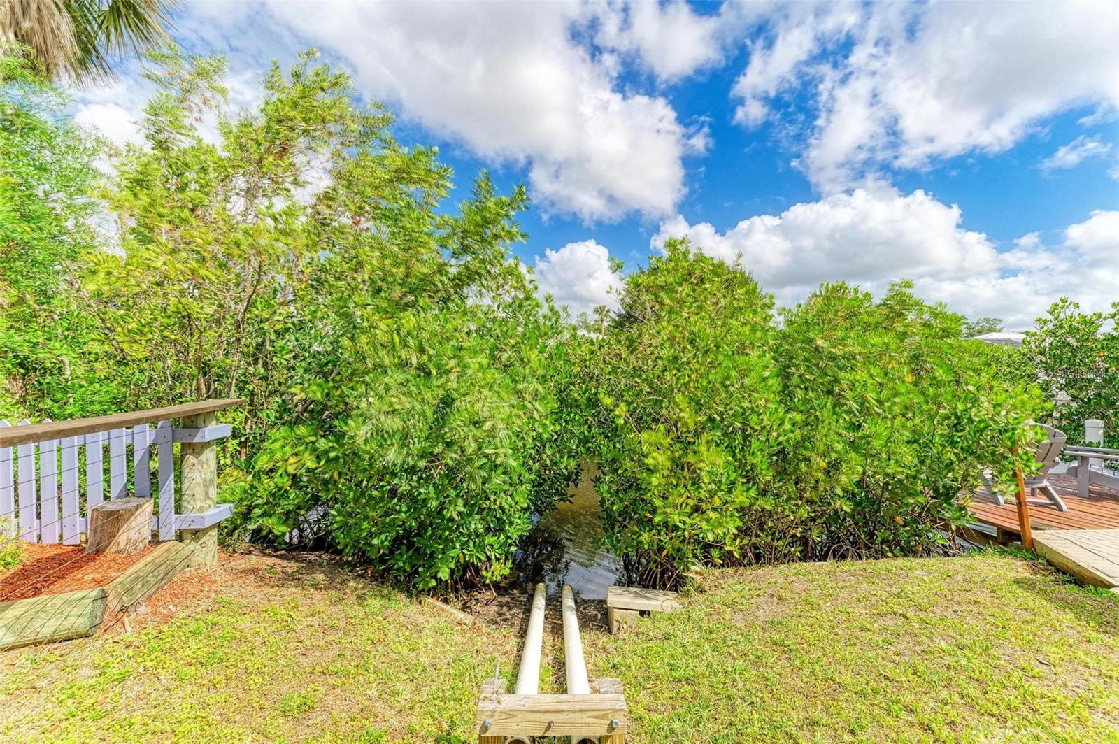 MANALEE - Residential