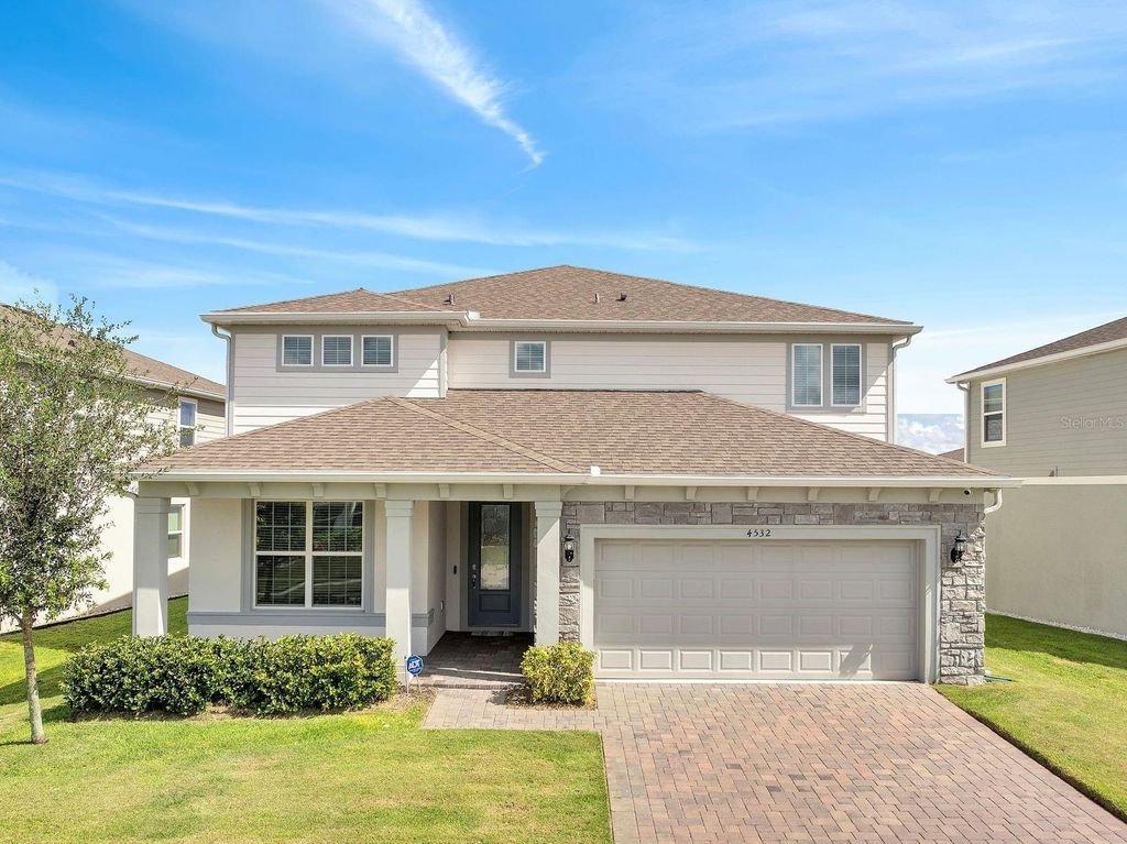 Photo of 4532 Gliding Wave Street, Winter Garden, FL 34787 (MLS # S5134888)