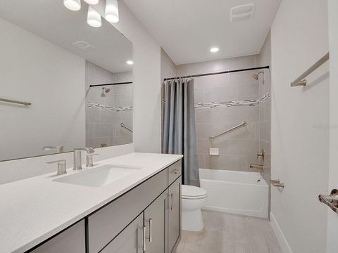 Tiny photo for 4532 Gliding Wave Street, Winter Garden, FL 34787 (MLS # S5134888)