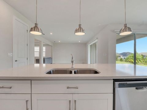 Tiny photo for 4532 Gliding Wave Street, Winter Garden, FL 34787 (MLS # S5134888)