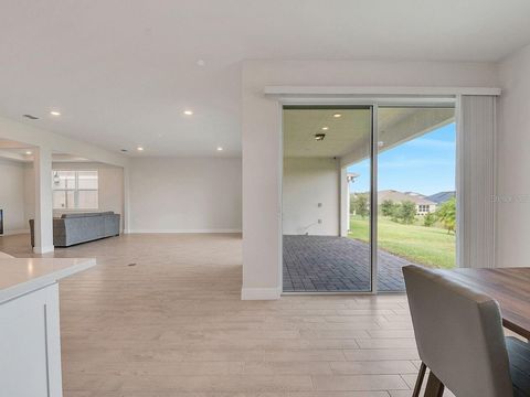 Tiny photo for 4532 Gliding Wave Street, Winter Garden, FL 34787 (MLS # S5134888)