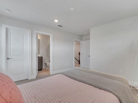 Tiny photo for 4532 Gliding Wave Street, Winter Garden, FL 34787 (MLS # S5134888)