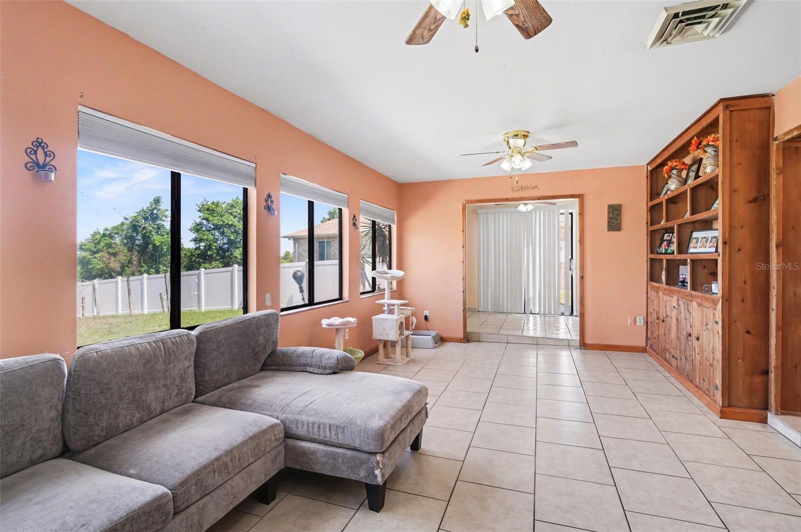 DELTONA LAKES UN 53 - Residential