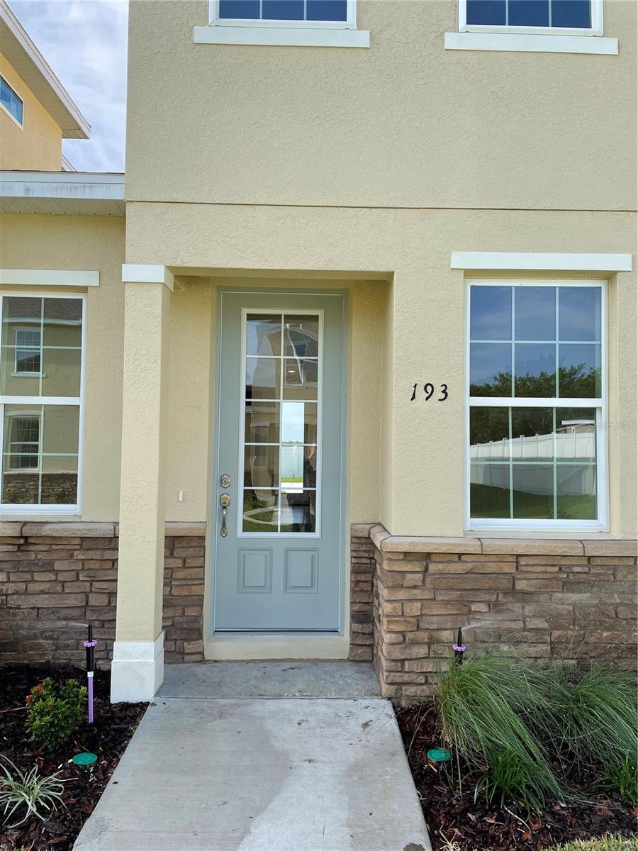 Photo of 193 Holly Village Drive, Davenport, FL 33837 (MLS # O6441727)